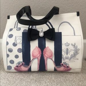 NEW WITH TAGS! My flat in London purse